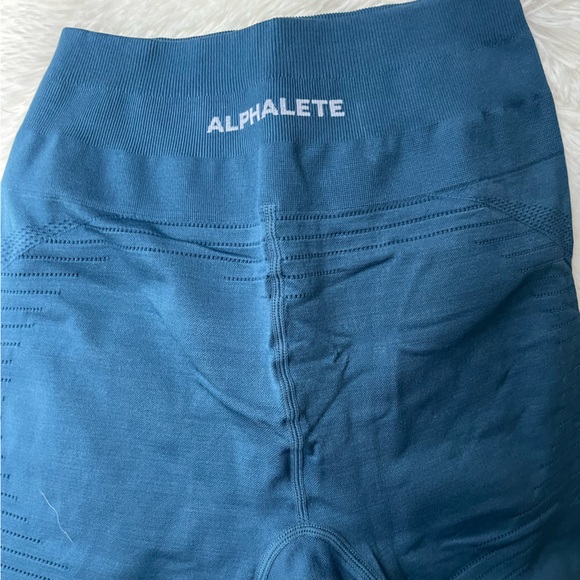 🔥 Alphalete Blue Ozone Leggings - Size Small 🔥 Never worn! - Picture 4 of 6